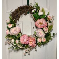 Rosy BoHo-Chic Wreath